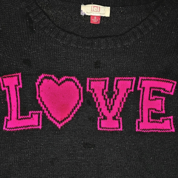 🔵 LEI Juniors Black Pink Knit LOVE Dipped High-Low Crewneck Sweater Small - Picture 3 of 11